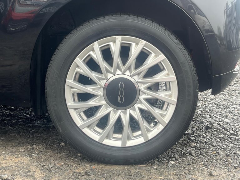 2016 Fiat 500 0.9 TwinAir 105 Lounge 3dr HATCHBACK Petrol Manual