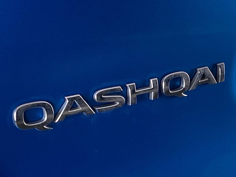 2017 Nissan Qashqai 1.2 DiG-T Tekna 5dr HATCHBACK PETROL Manual