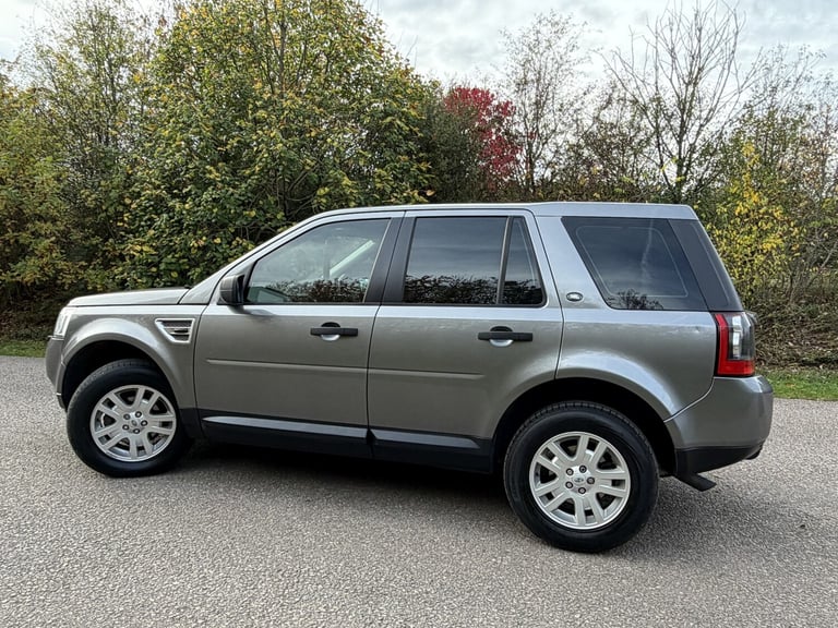 LAND ROVER FREELANDER 2 2.2 TD4 XS 2010