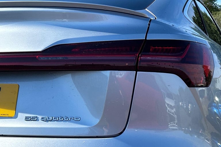 2021 Audi e-tron Sportback S line 55 quattro 300,00 kW ESTATE Electric Automatic