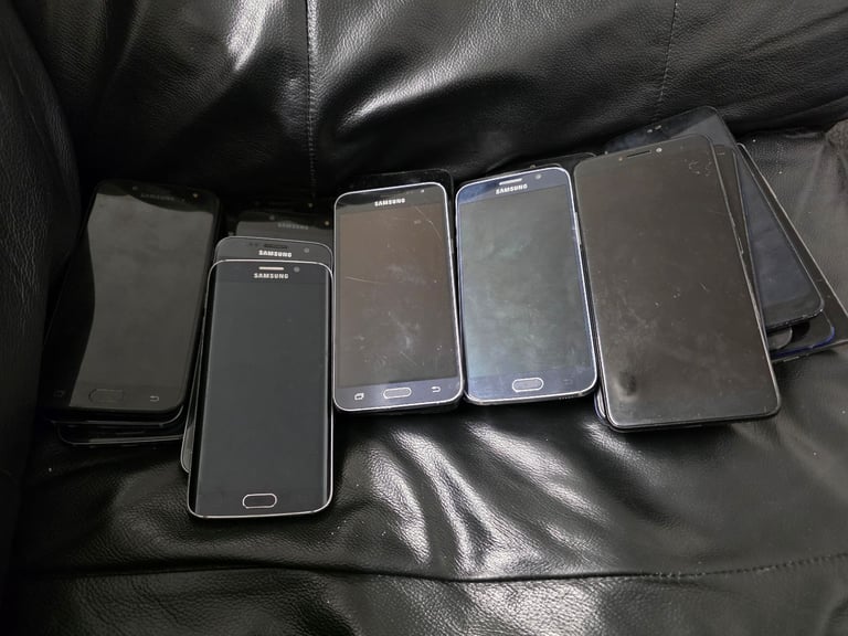 Job Lot of 23 Mobile Phones – Untested, Sold as Seen – Ideal for Spares or Repairs