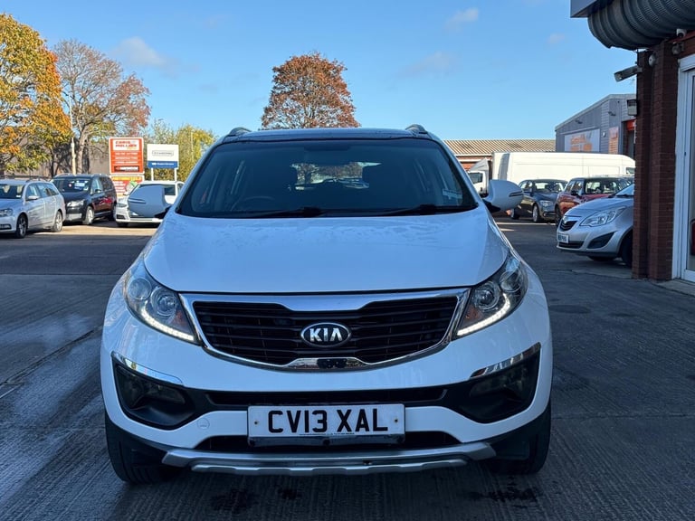 2013 Kia Sportage 1.6 GDi ISG 2 5dr ++ TWIN SUNROOF / HALF LEATHER / ULEZ ++ ESTATE Petrol Manual