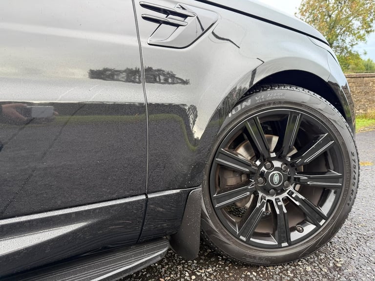 2020 Model Land Rover Range Rover Sport 3.0SDV6 HSE Dynamic 