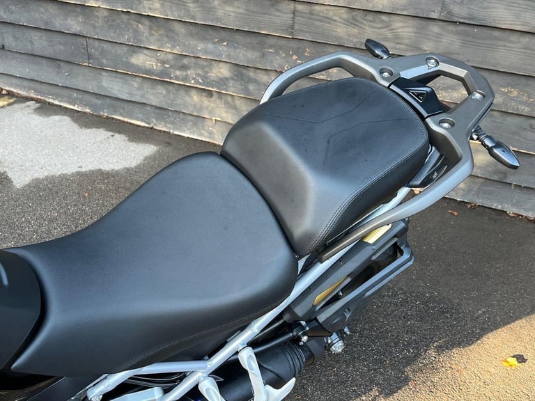 2025 Triumph Tiger 1200 GT PRO STANDARD COLOUR Petrol black 6 Speed