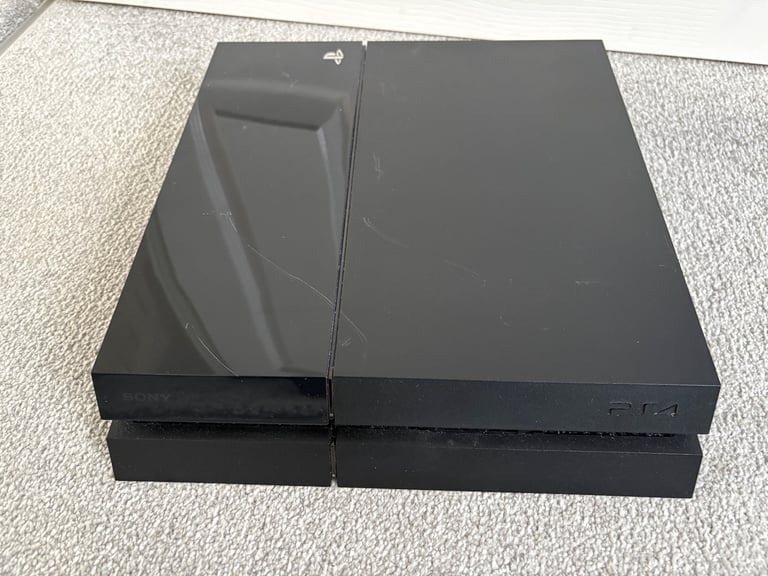 Sony PlayStation 4