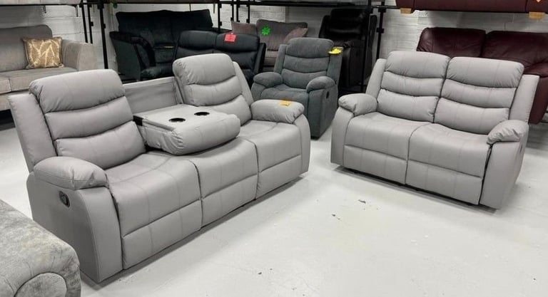 image for Recliner Sofas Chairs !! 3 & 2 seater Roma leather Recliner Chairs - Free delivery 
