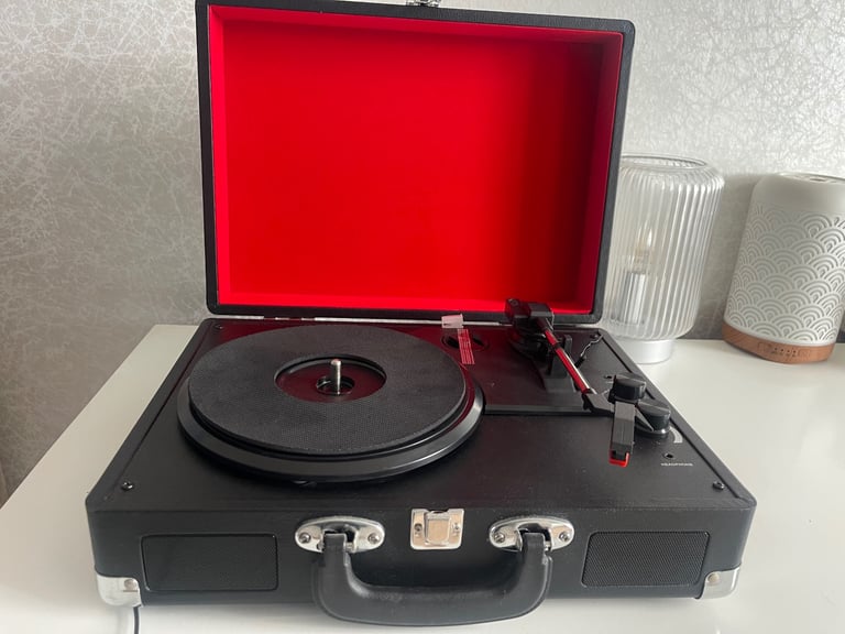 image for Vintage style record player - never used