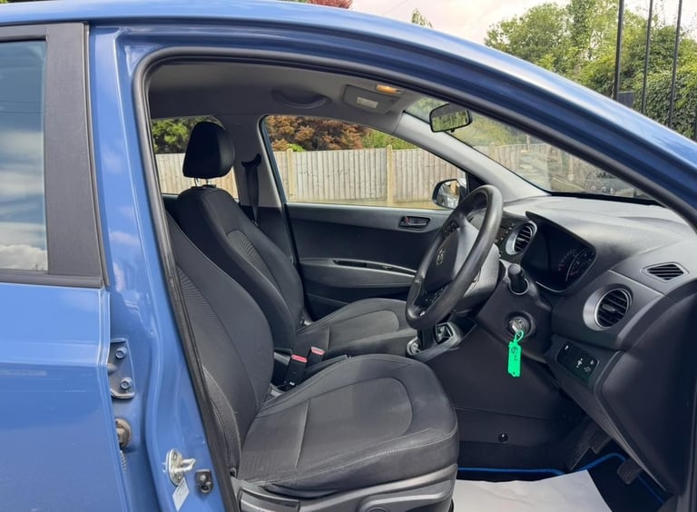 2017(67) HYUNDAI i10 1.0 SE FSH LONG MOT JUST SERVICED RUNS/DRIVES GREAT BARGAIN