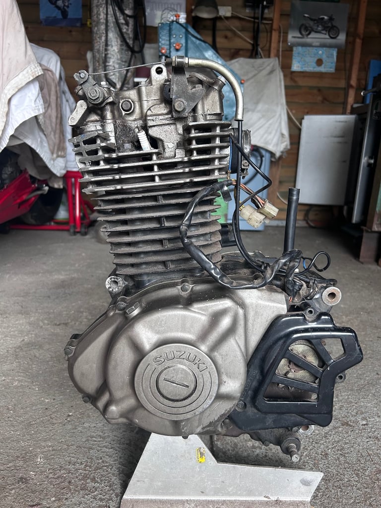 image for Suzuki DR 600 Engine