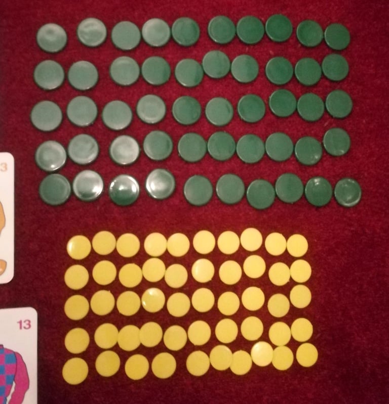 Newmarket The Classic Horse Racing Game Gibsons Games Complete