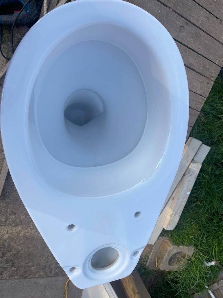 CLOSE COUPLED TOILET new ‼️