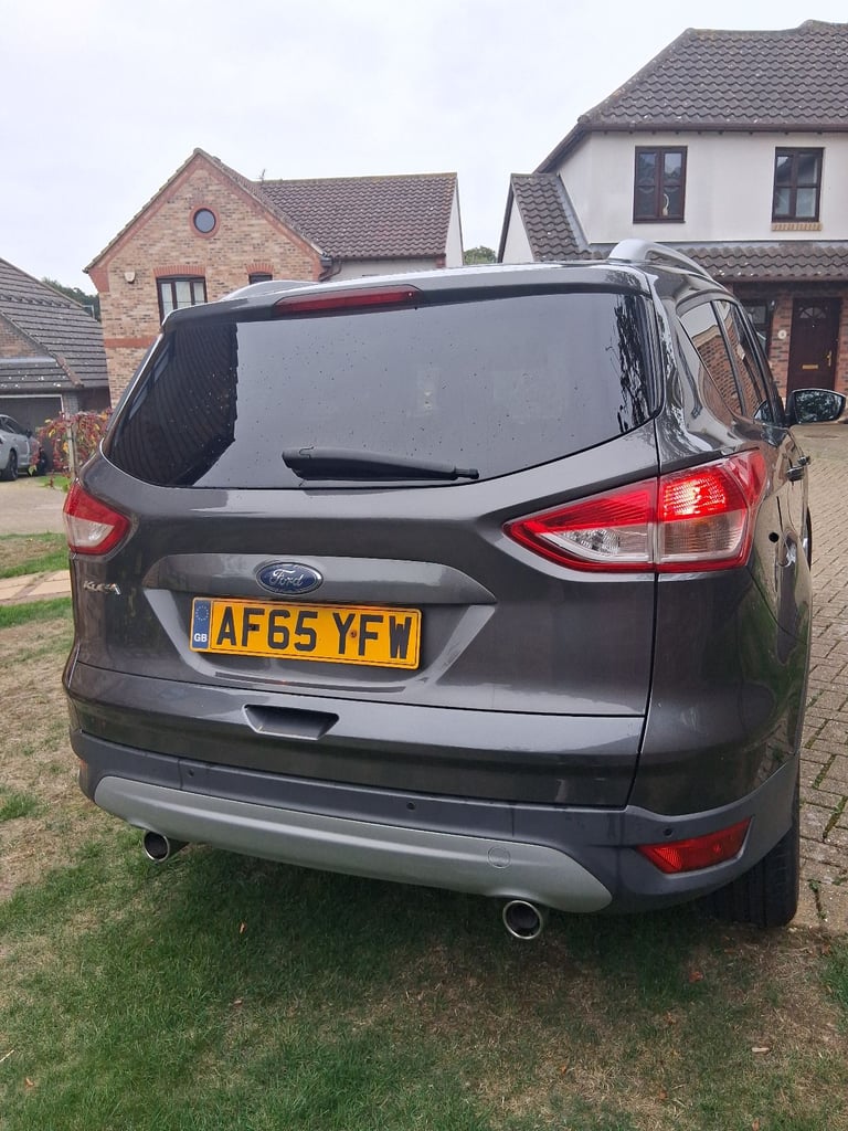 Ford, KUGA, Hatchback, 2015, Semi-Auto, 1997 (cc), 5 doors