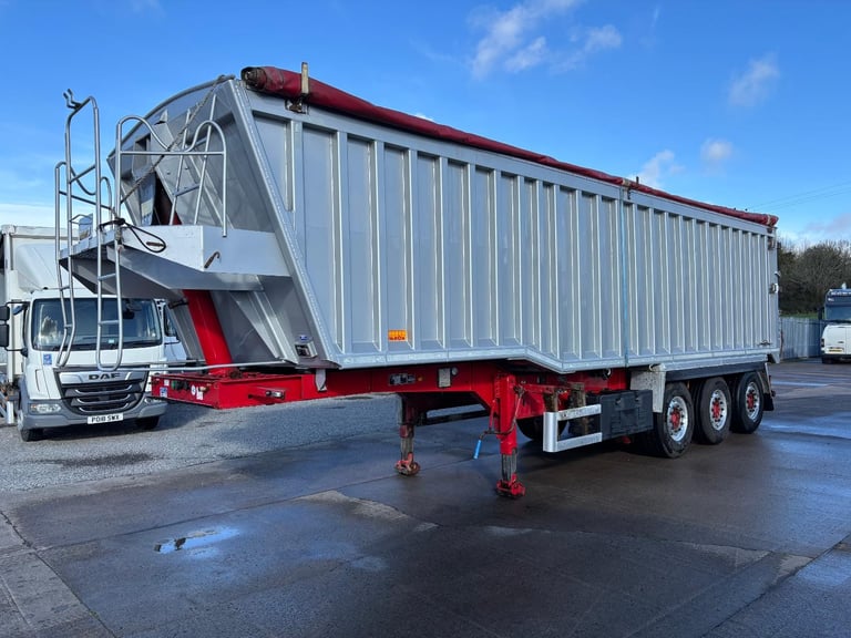 Tipping trailer bulk 2017 Wilcox 3 way door Other