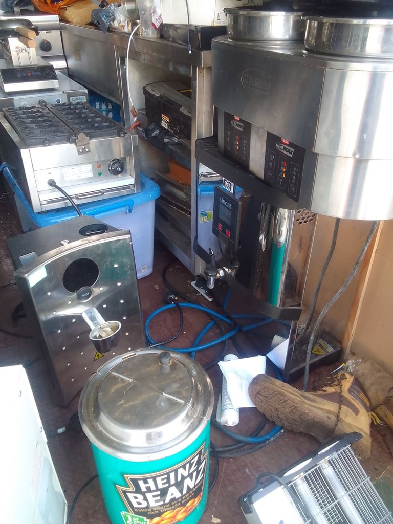 Catering equipment commercial coffee machine Pizza breakfast trailer restaurant kitchen items