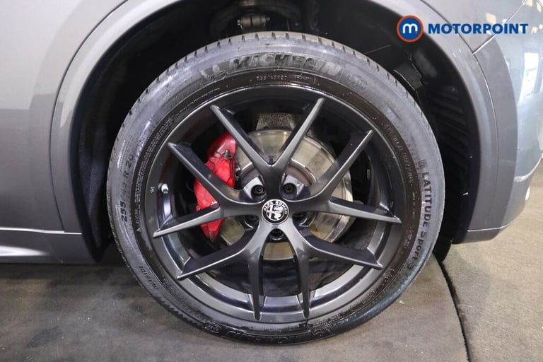 2020 Alfa Romeo Stelvio 2.2 D 210 Veloce 5dr Auto ESTATE DIESEL Automatic