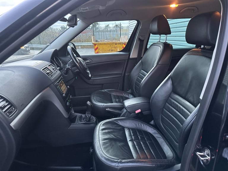 2011 Skoda Yeti 1.8 TSI Elegance 4WD Euro 5 5dr HATCHBACK Petrol Manual