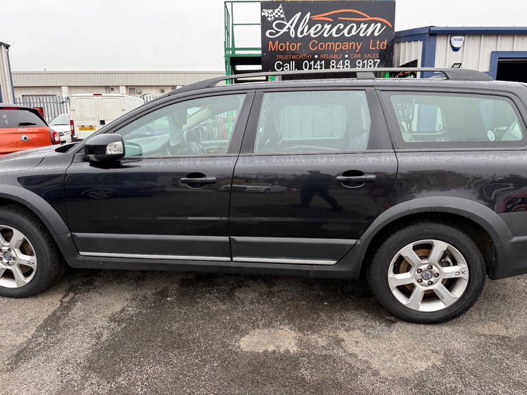 2008 Volvo XC70 2.4 D5 diesel estate automatic 176,000 Miles ex condition 