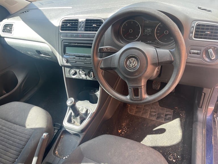 Volkswagen, POLO, Hatchback, 2011, Manual, 1199 (cc), 5 doors