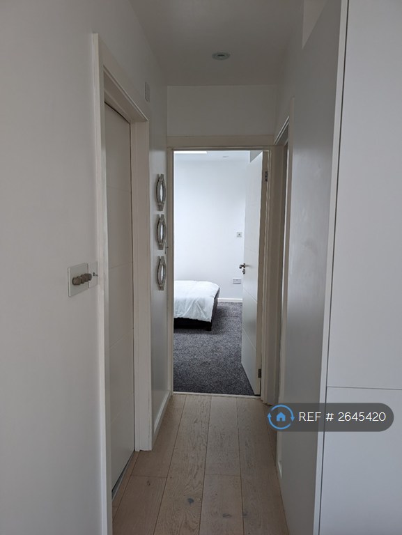 2 bedroom house in Beresford Court, Twickenham, TW1 (2 bed) (#2645420)