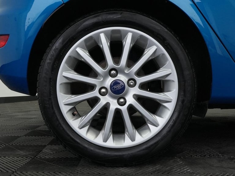 2015 Ford Fiesta 1.0T EcoBoost Titanium X Euro 5 (s/s) 5dr HATCHBACK Petrol Manual