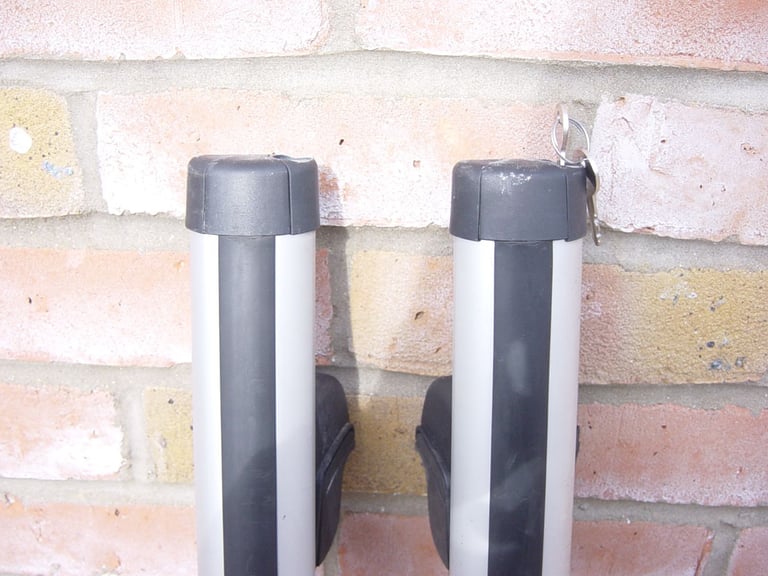 Ford roof bars