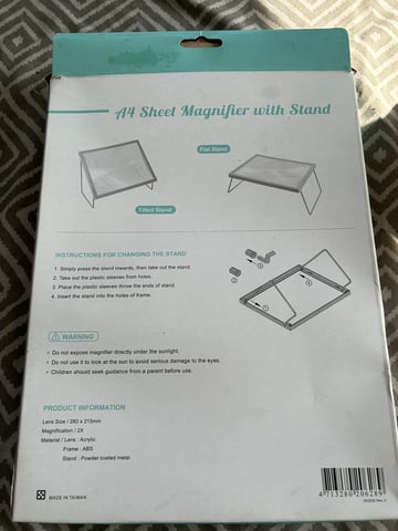 Sheet Magnifying Glass With Stand