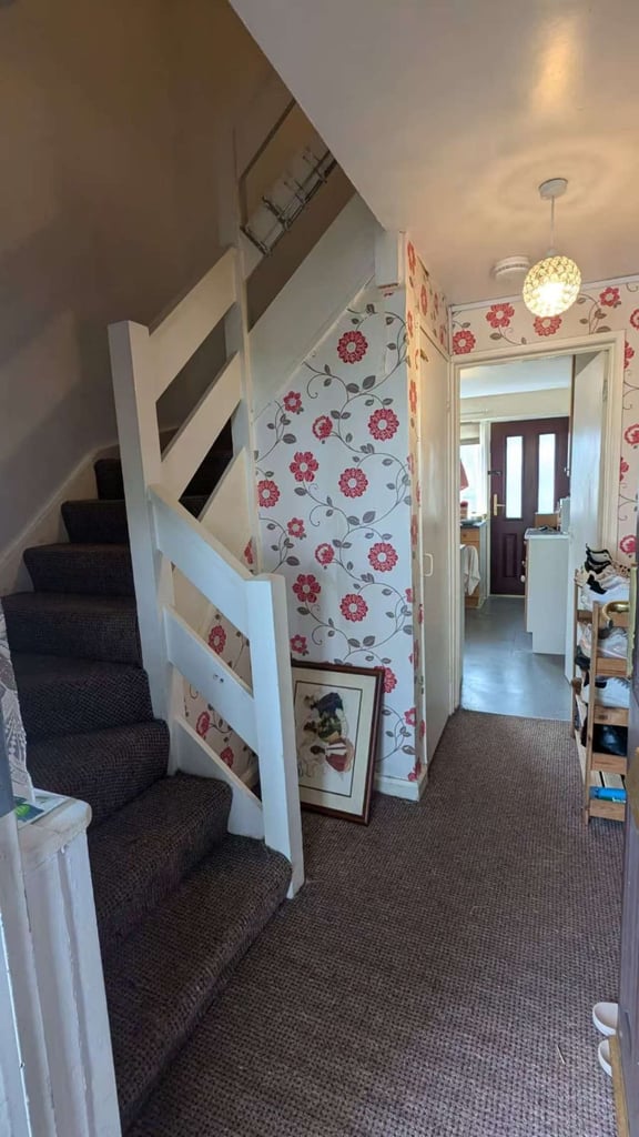 3 bedroom house to let