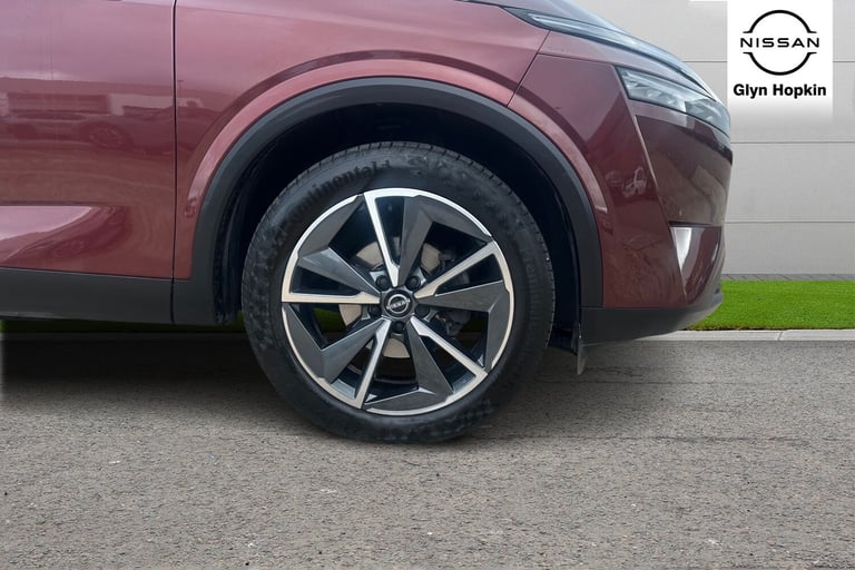 2023 Nissan Qashqai 1.3 DiG-T MH 158 Tekna 5dr Xtronic Hatchback Petrol Automatic