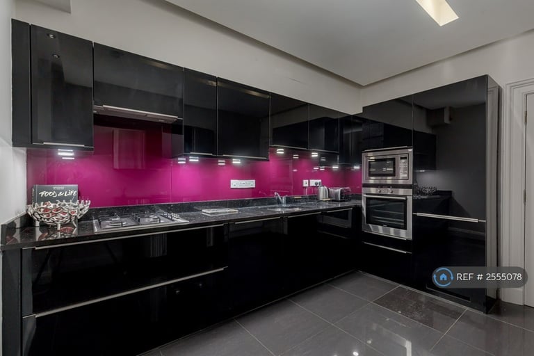 1 bedroom flat in Rothesay Terrace, Edinburgh, EH3 (1 bed) (#2555078)