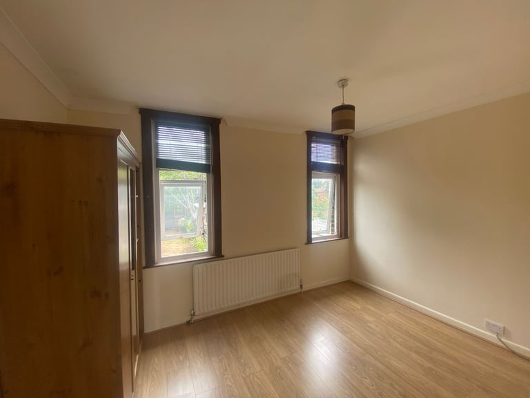 image for Nice one Bed flat to Let On Selbourne road, Ilford on IG1 area, close to Ilford station.