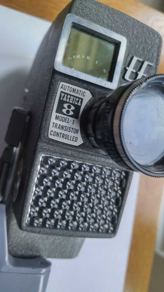 image for Yashica 8 EE - Model-1 Automatic - Vintage Cine Camera