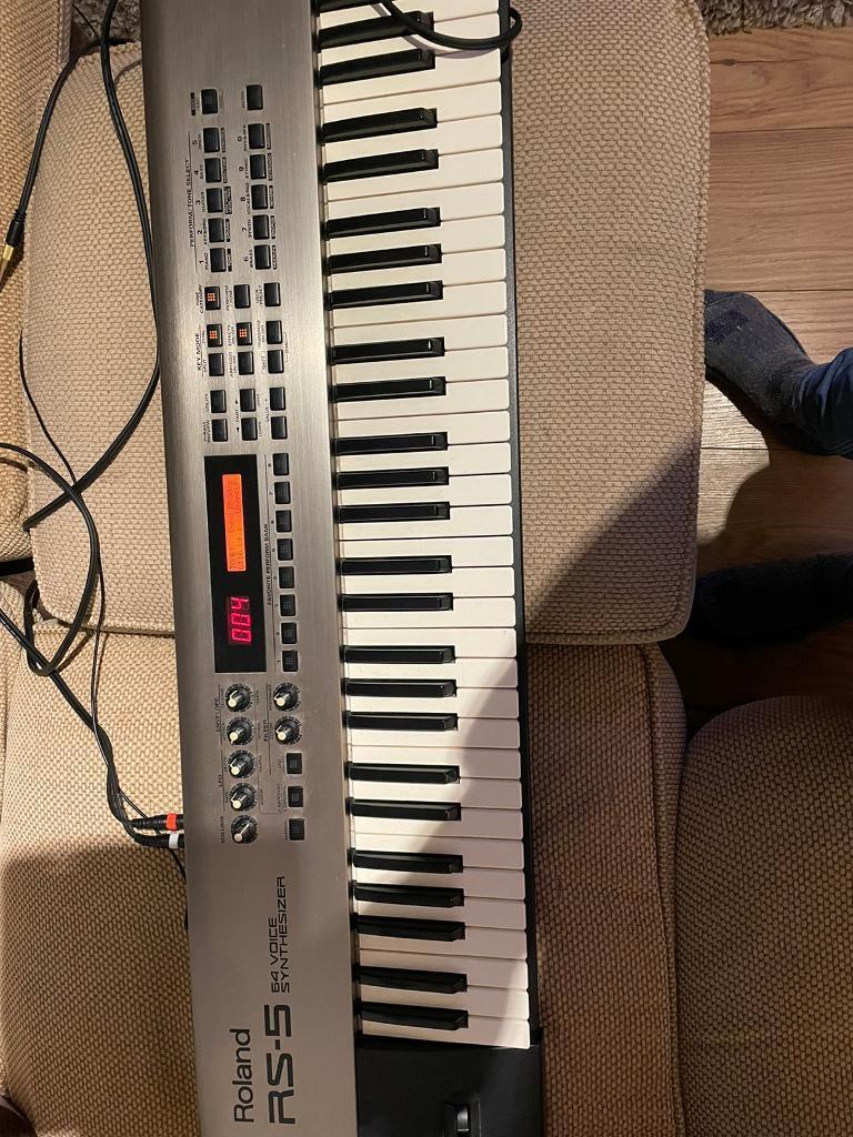 Roland synth