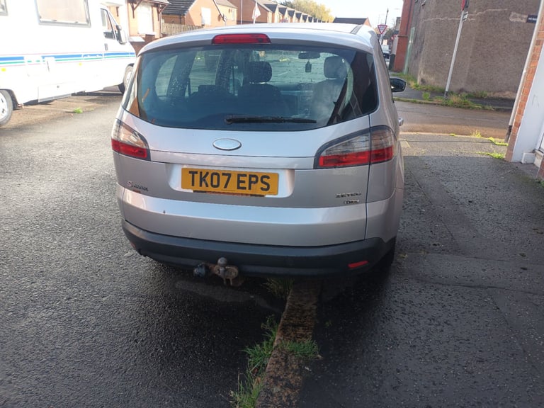 7 seater ford s max moted - Image 4