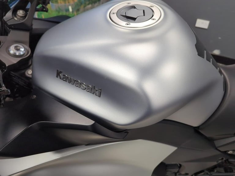 2018 KAWASAKI Z1000SX