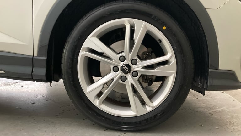 2022 Audi Q3 35 TFSI S Line 5dr S Tronic Petrol Estate Estate Petrol Automatic