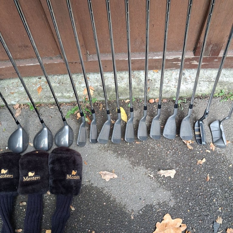 Full Set of Mens Golf Clubs - Wilson 1200 Gear Effect Mid Size 