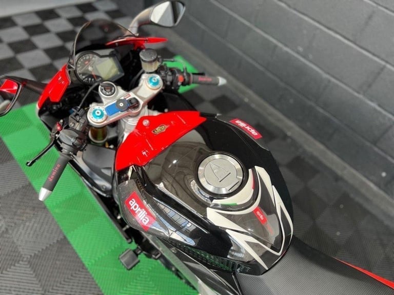 2013 13 APRILIA RSV4 FINANCE SPECIALISTS APPLY NOW