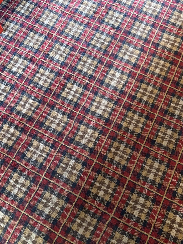 Carpet free to collect 