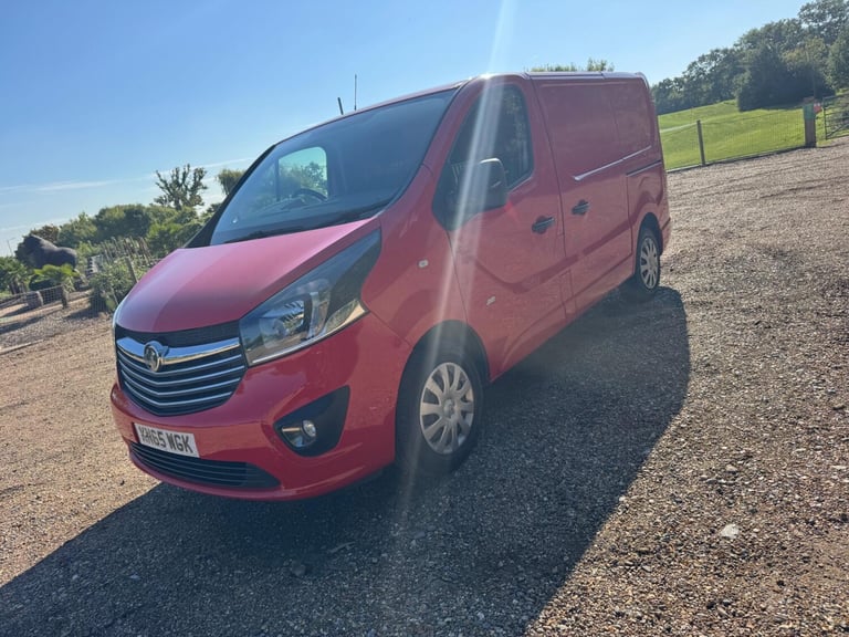 2015 Vauxhall Vivaro 1.6 CDTi 2700 BiTurbo ecoFLEX Sportive L1 H1 Euro 5 (s/s) 5dr PANEL VAN Dies...