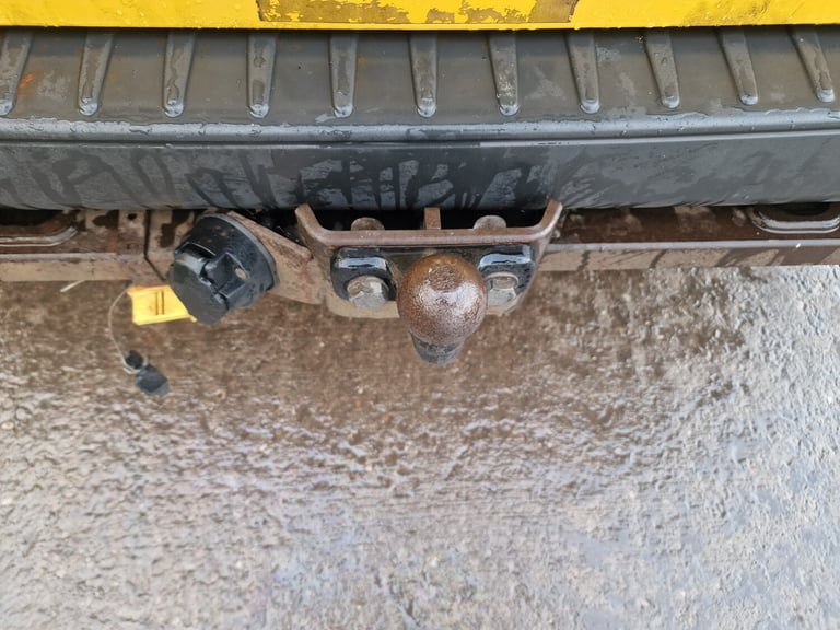 2017 Ford Transit Custom  Yellow  Drives Perfect  10m MOT  Ex AA  ULEZ