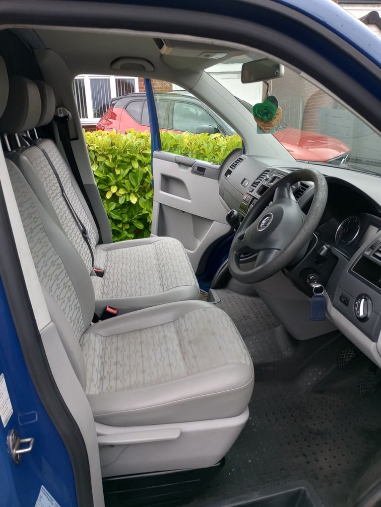 VW Transporter T5.1 LWB T30 converted Camper/weekend van