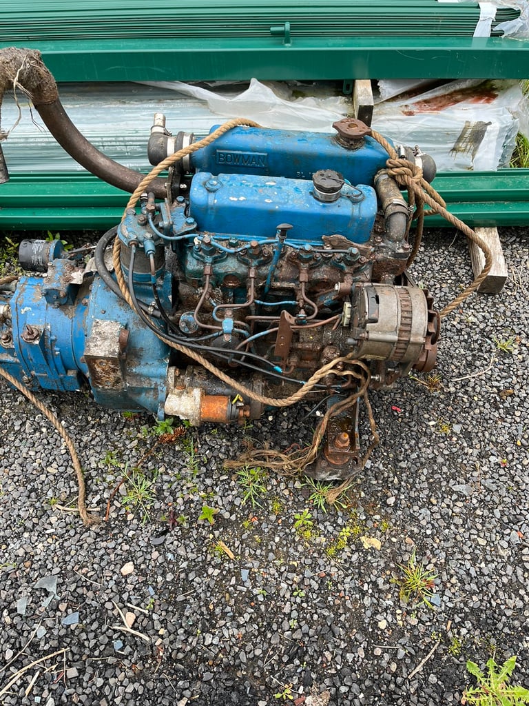 2.5 BMC boat engine and gearbox, 