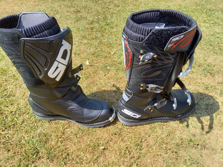 SIDI Courier Motorcycle Boots, size 8