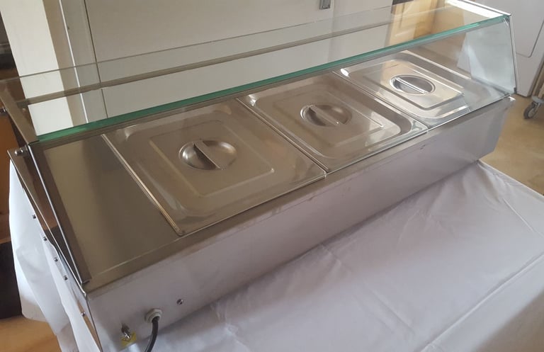 Bain Marie - Commercial Heated Display unit with glass surround (counter top)