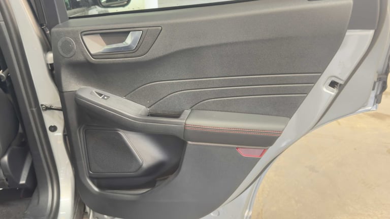 2025 Ford Kuga 2.5 PHEV ST-Line X Black Package 5dr CVT SUV Plug-In Hy Automatic