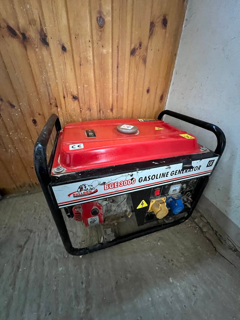 Bulldog BGE 3000 Petrol Generator 6.5 HP