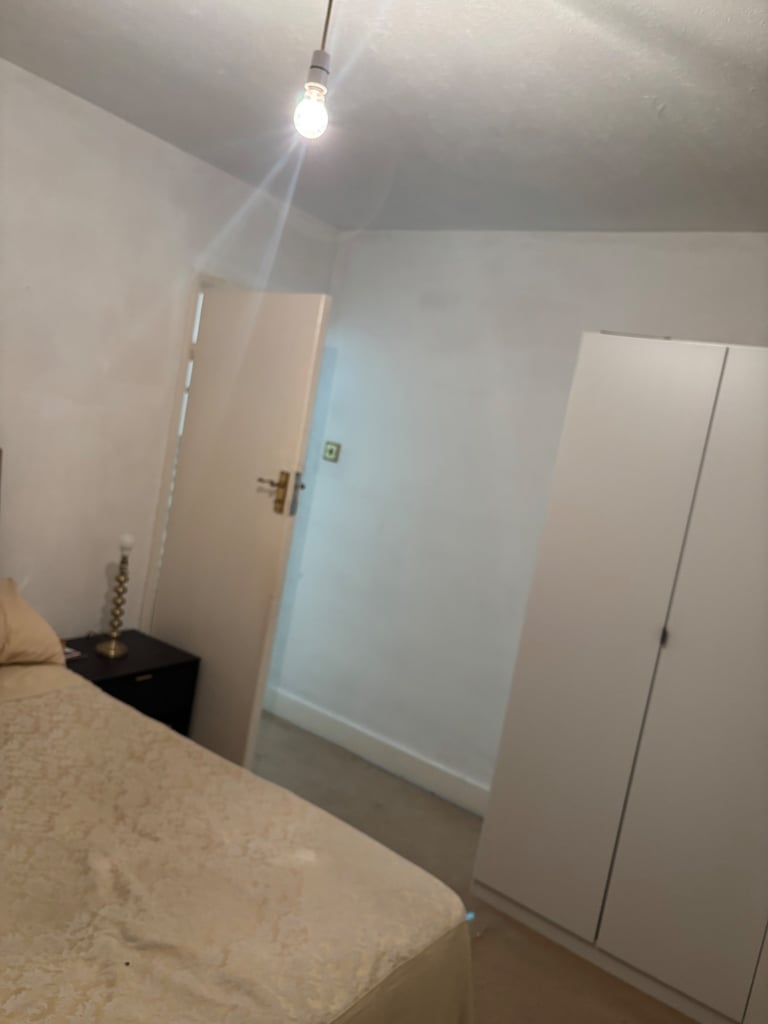 Double room in nice house 