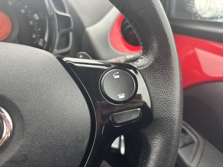2020 Toyota AYGO 1.0 VVT-i x-play Hatchback 5dr Petrol x-shift Euro 6 (71 ps) Hatchback Petrol Au...