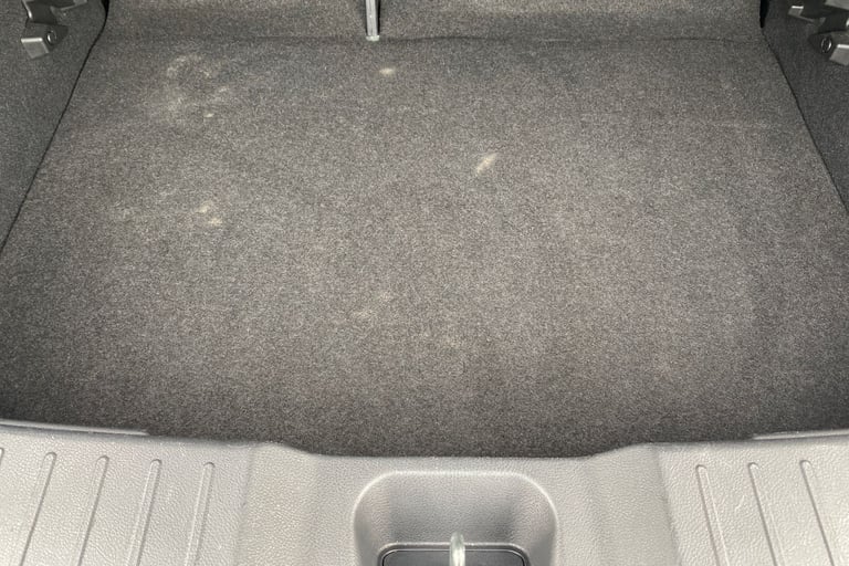 2024 Nissan Juke 105028 Hatchback Petrol Automatic