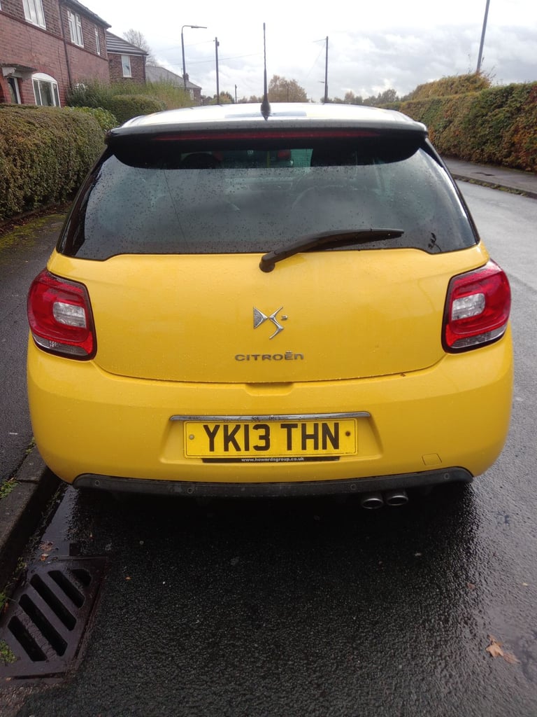 Citroen, DS3, Hatchback, 2013, Manual, 1560 (cc), 3 doors